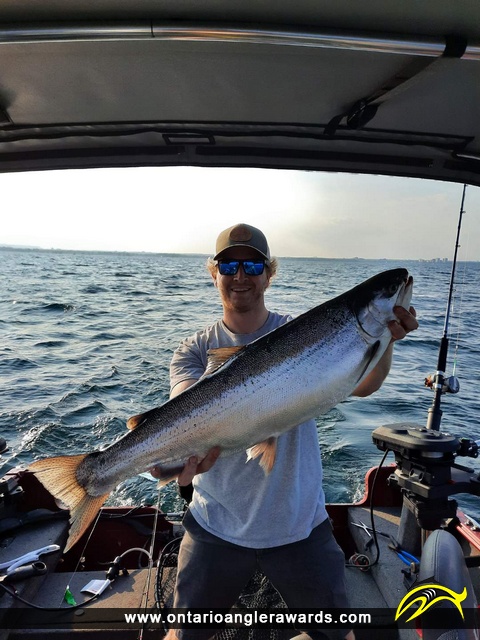 32.5" Rainbow Trout caught on Lake Ontario