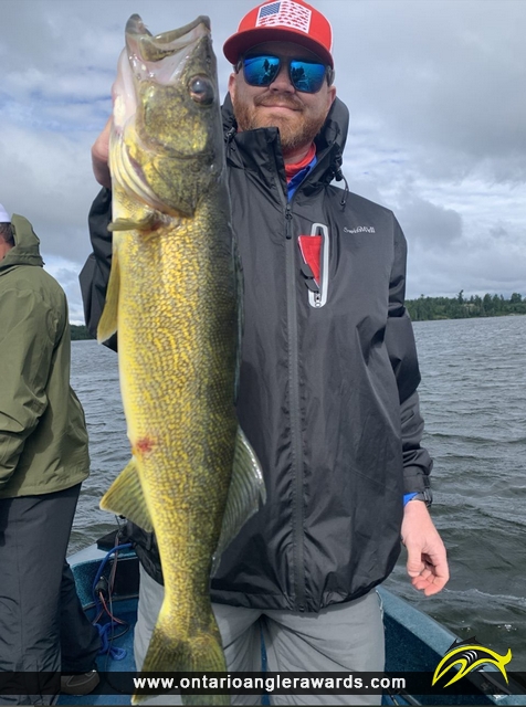 27" Walleye caught on Lake of the Woods