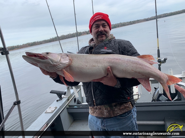 47" Muskie caught on Lake of the Woods
