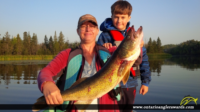 29" Walleye caught on Kaministiquia River