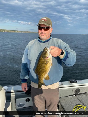 18" Smallmouth Bass caught on Lake Simcoe