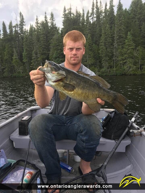 22" Smallmouth Bass caught on Saville Lake