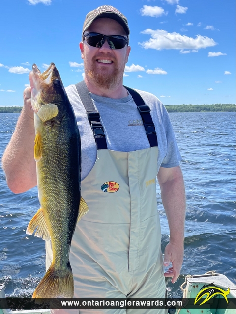 27" Walleye caught on Loonhaunt Lake