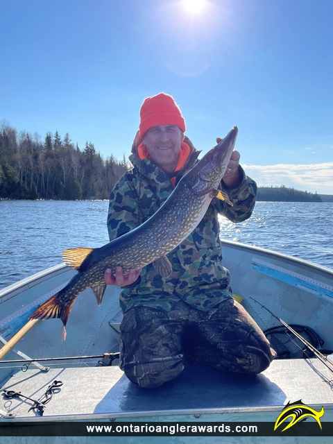 35" Northern Pike caught on Young Lake