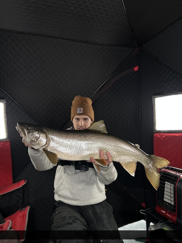 30" Lake Trout caught on Oliver Lake