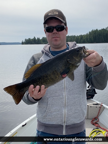 20" Smallmouth Bass caught on Lake Timiskaming
