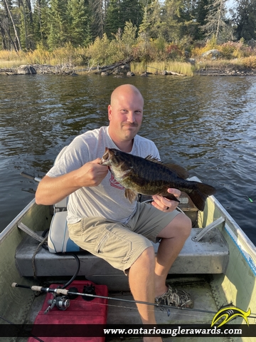 19" Smallmouth Bass caught on Royal Lake