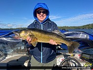 31" Walleye caught on Lake of the Woods