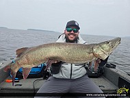 44.25" Muskie caught on Lake of the Woods