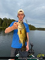 18" Largemouth Bass