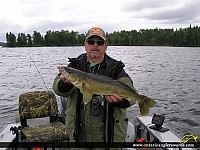 25" Walleye