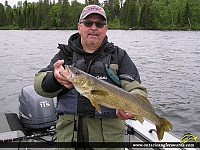 25" Walleye