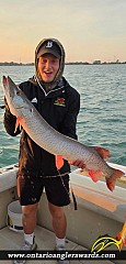 39.45" Muskie caught on Lake St. Clair
