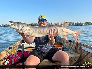 45" Muskie caught on Detroit River