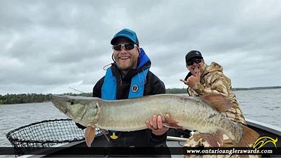 48" Muskie caught on Lake of the Woods