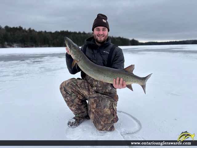 44" Muskie caught on Clear Lake 