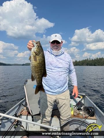 21.9" Smallmouth Bass caught on Eric Lake