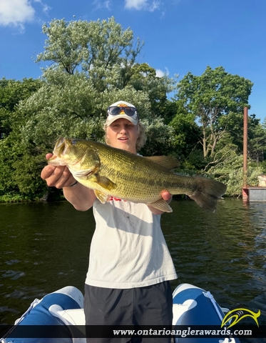 22" Largemouth Bass caught on Guelph Lake