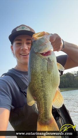 22" Largemouth Bass caught on Bass Lake