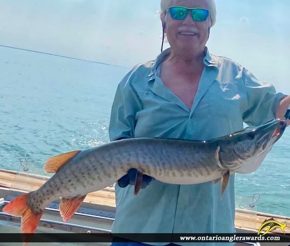 40" Muskie caught on Lake St. Clair