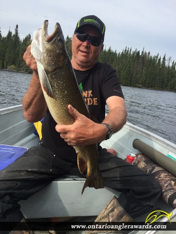28" Splake caught on Elkhorn Lake