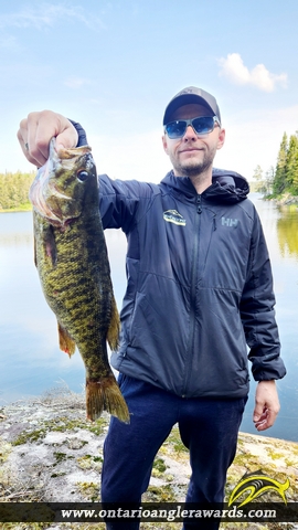 18" Smallmouth Bass caught on Dogtooth Lake