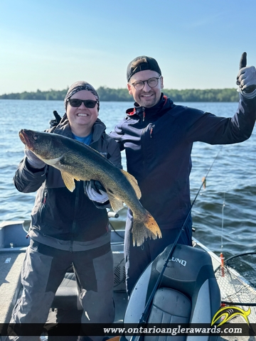 27.25" Walleye caught on Lake of the Woods 