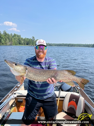35" Northern Pike caught on Rainy Lake