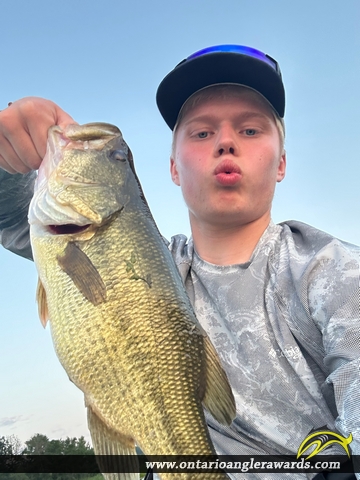 18.75" Largemouth Bass caught on Ottawa River