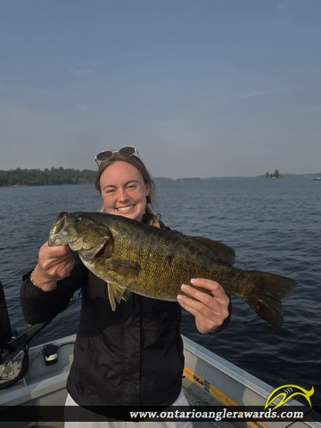 20.75" Smallmouth Bass caught on French River