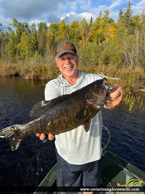 21" Smallmouth Bass caught on Long Lake
