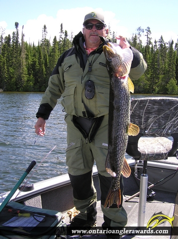 37" Northern Pike caught on Wawang Lake
