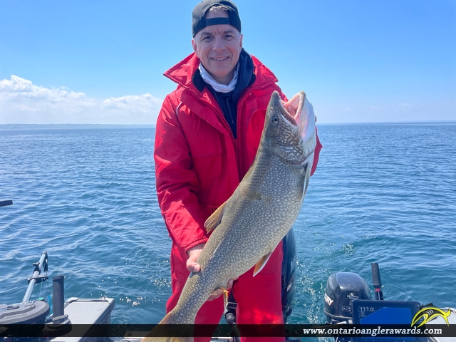 35" Lake Trout caught on Lake Ontario