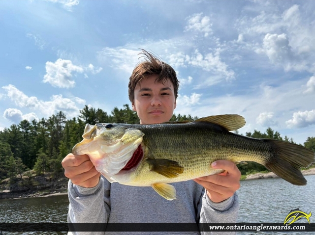 21" Largemouth Bass caught on Lower French river 